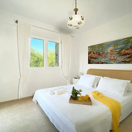 Salty Olive Villa, #feelslikehome